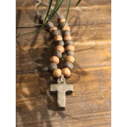 collier faïence brut croix ( brun / terracotta )