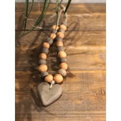 collier faïence brut coeur ( brun / terracotta )